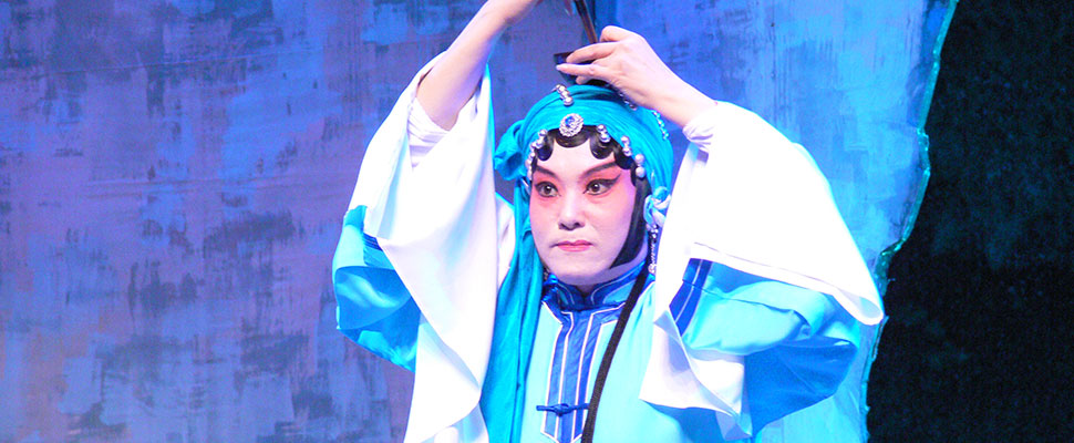 Zhejiang Yongjia Kunqu Opera Troupe Eating Rice and Eating Chaff from The Story of the Lute  Liu Wenhua