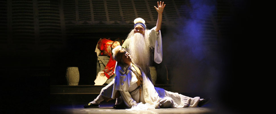 No.2 Troupe of Yu Opera Theatre of Henan The Breezy Pavilion  Li Shujian (up), Bai Qing (bottom)