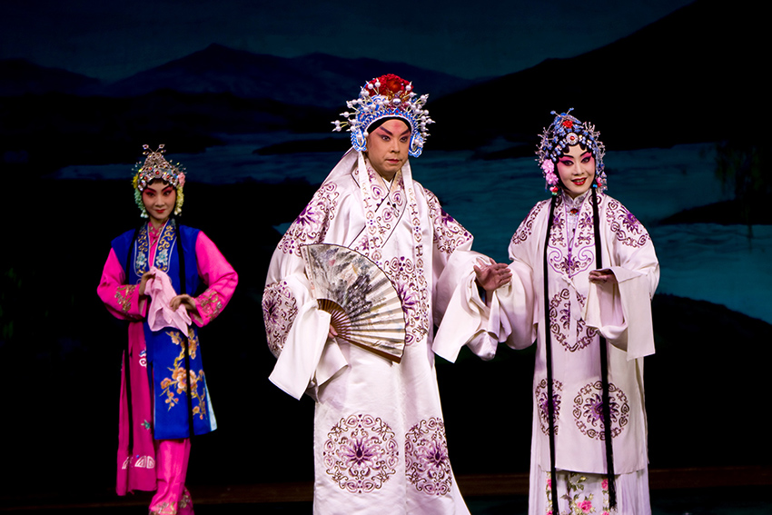 京劇南北名家薈萃：中國國家京劇院與上海京劇院
